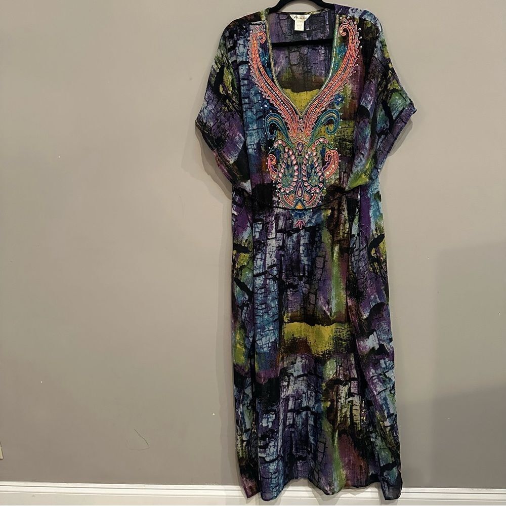 LUCKY & COCO Swimsuit Coverup Women Size Medium Tunic Beaded Boho Poncho Maxi